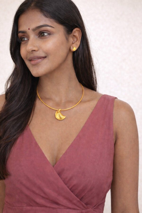 Gold Crescent Moon Choker Necklace Set – Anti Tarnish Jewelry